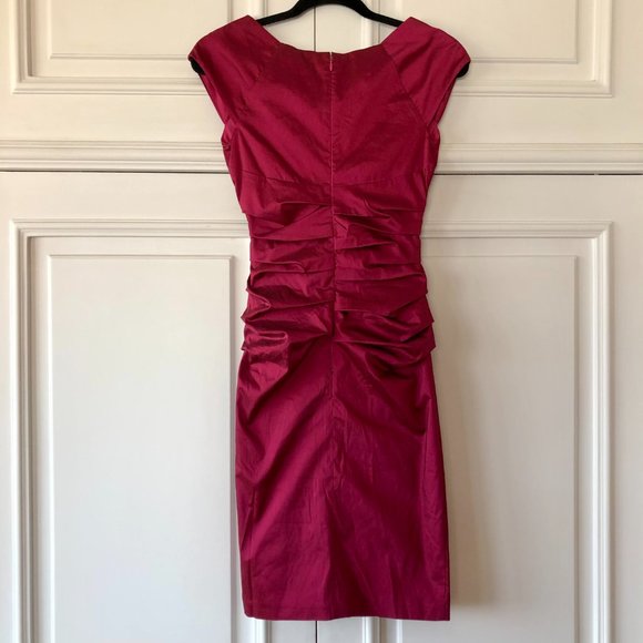 *NWT* Cranberry Pleated-Waist Cap-Sleeve Cocktail Dress - Made in Canada - XXS - Picture 2 of 16